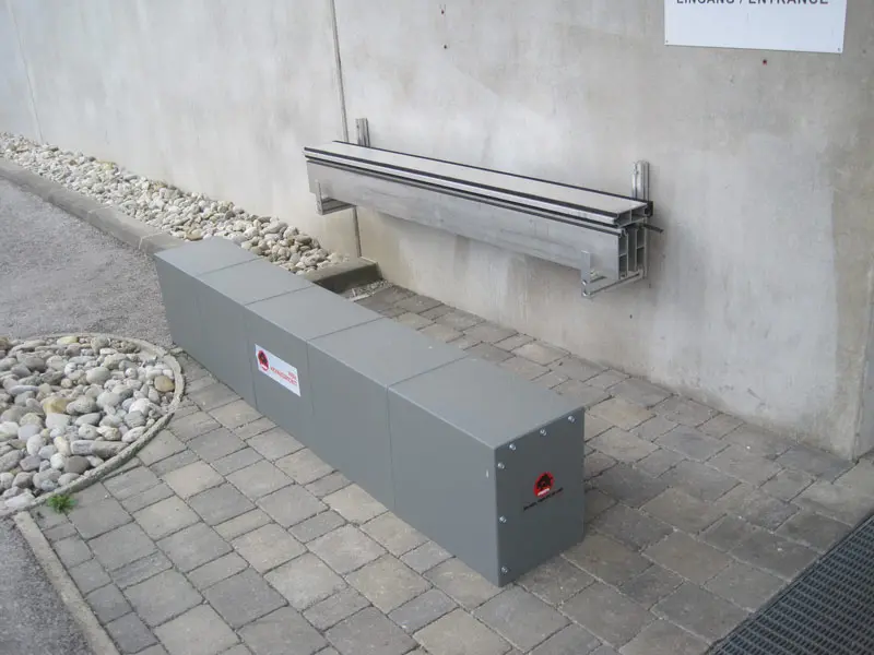Suport de perete din aluminiu pentru protecția împotriva inundațiilor PREFA